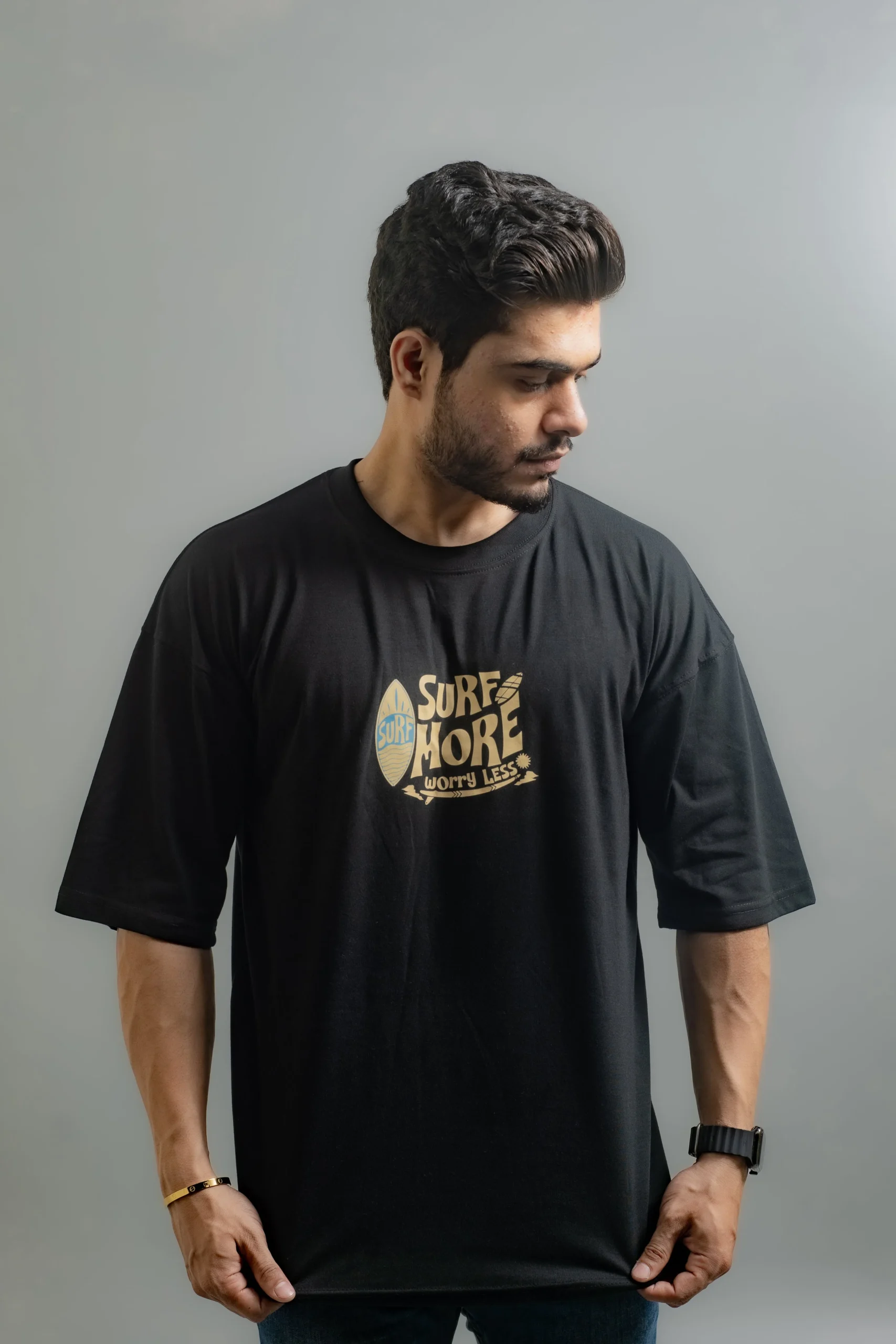 GRAPHIC OVERSIZED T-SHIRT (Surf More)